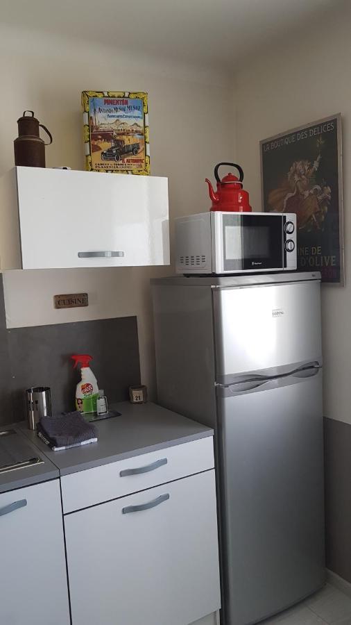 Bed and Breakfast Fleur De Garance Le Thor Esterno foto